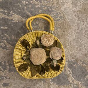 Vintage Wicker Purse with Velvet Floral Detail – Rare & Charming